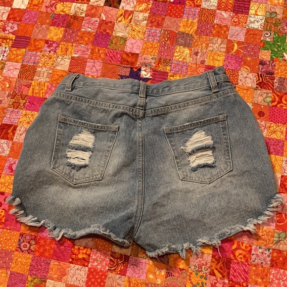 Distressed mom shorts - Picture 4 of 4